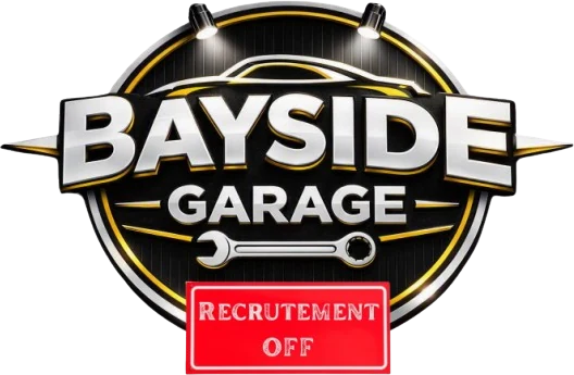 Logo Bayside Garage avec un panneau rouge « Recrutement OFF »